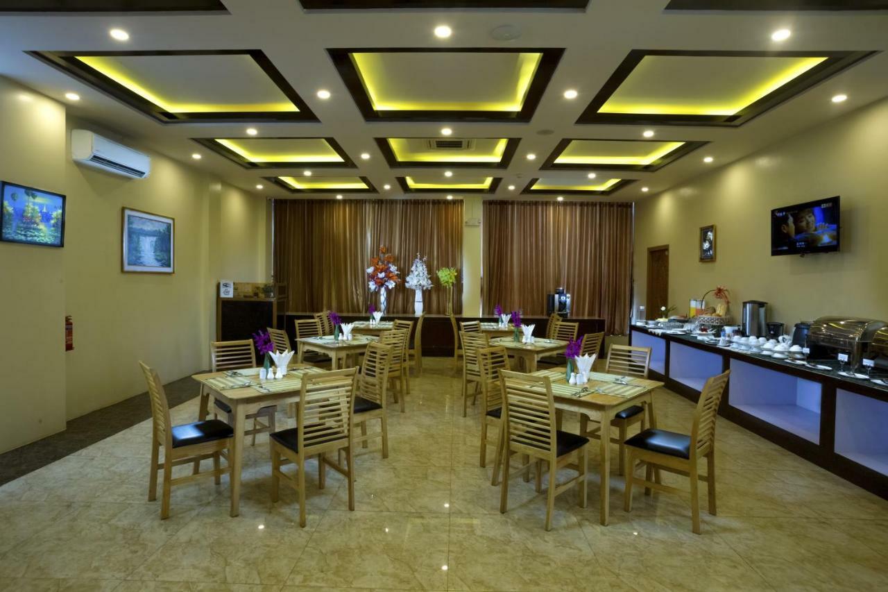 Virati Hotel Rangum Exterior foto